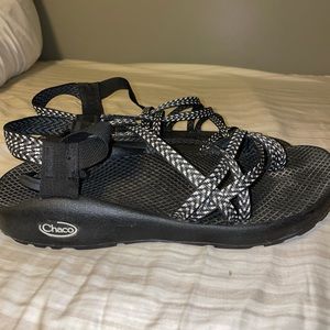 Chacos!
